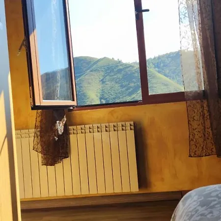 Casas De Aldea Granja Paraíso, Picos De Europa Onís