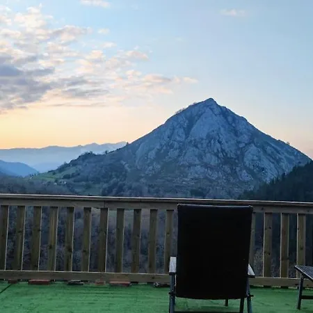 Casas De Aldea Granja Paraíso, Picos De Europa