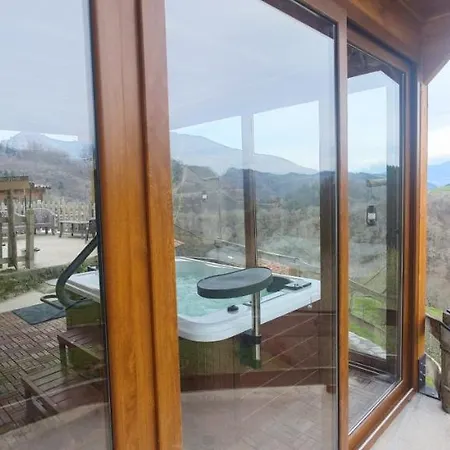 Casas De Aldea Granja Paraíso, Picos De Europa *